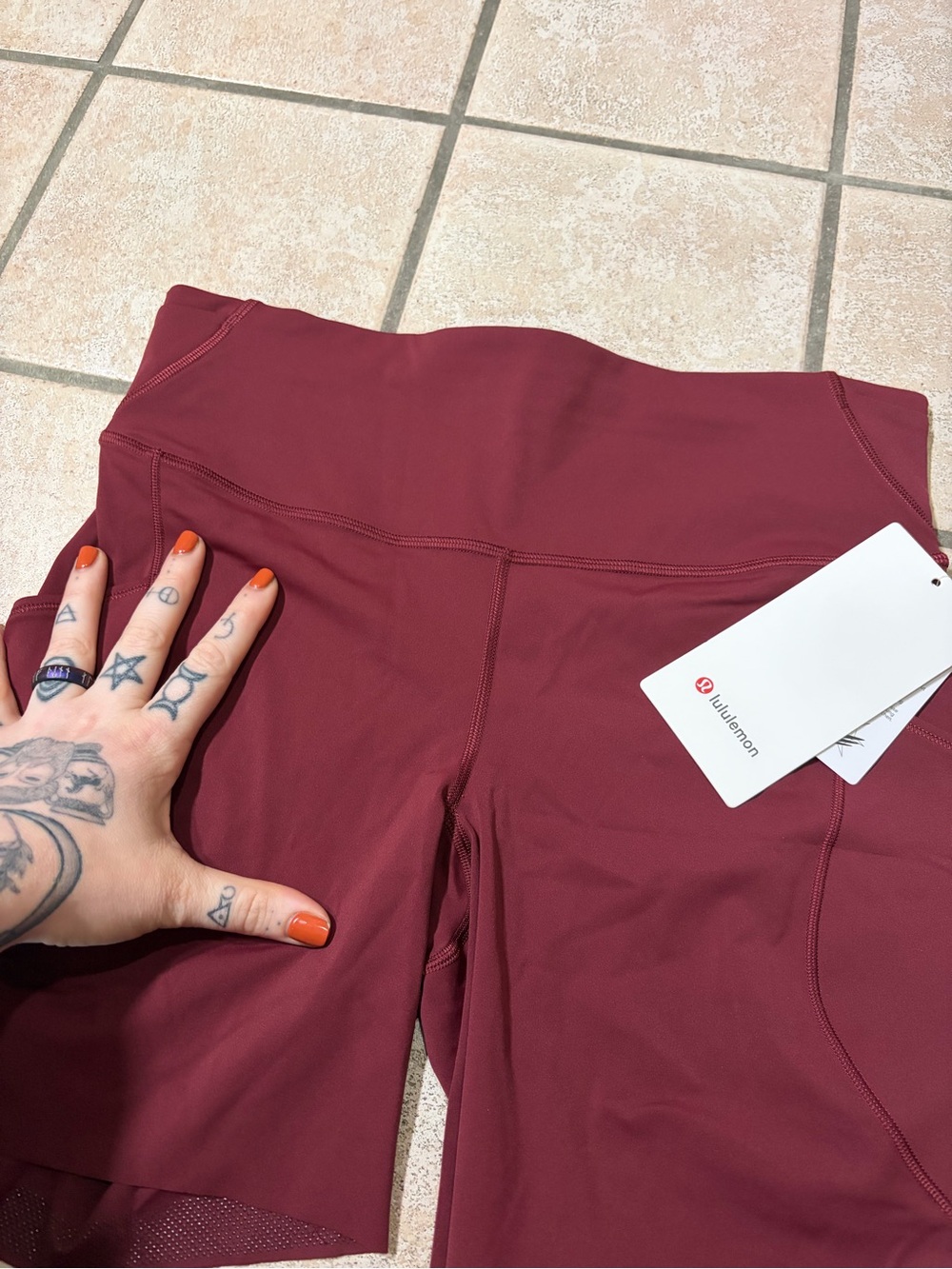 NWT Lululemon Fast and Free High-Rise Short 6" *Pockets (Burgundy Bay) Size 10 - Picture 4 of 9
